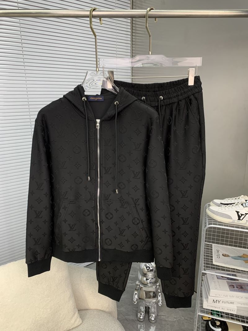 Louis Vuitton Long Suits